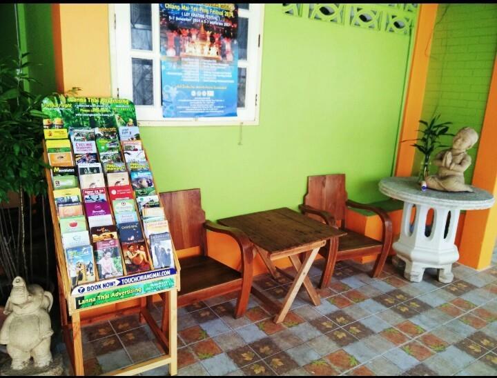 Nalin Guesthouse Chiang Mai Zewnętrze zdjęcie