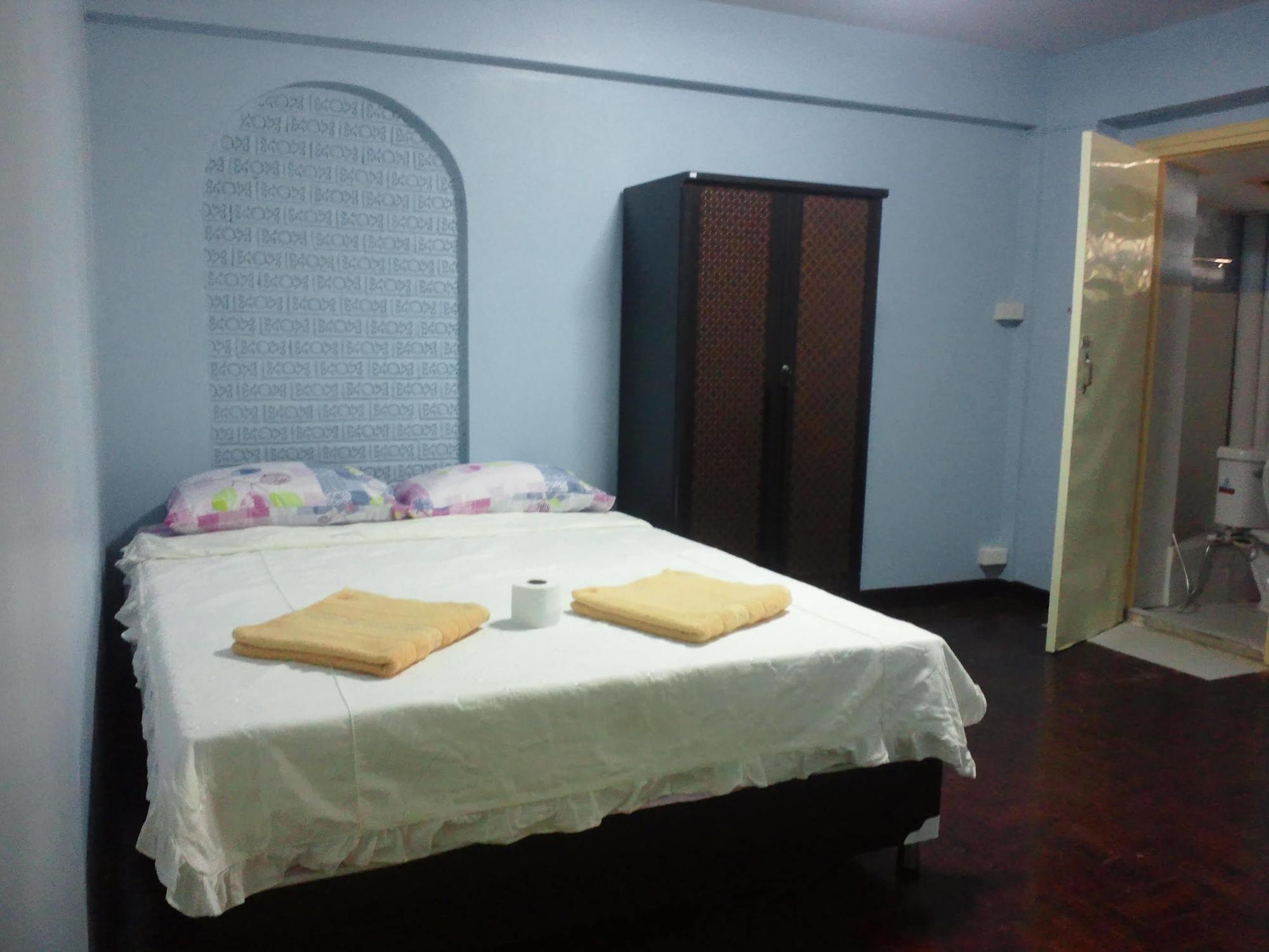 Nalin Guesthouse Chiang Mai Zewnętrze zdjęcie