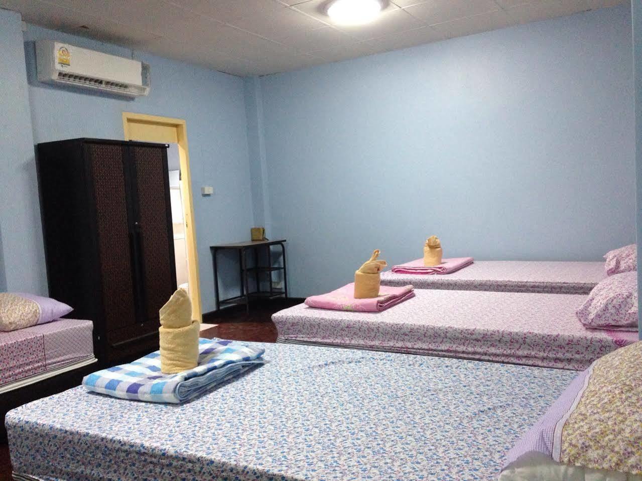 Nalin Guesthouse Chiang Mai Zewnętrze zdjęcie